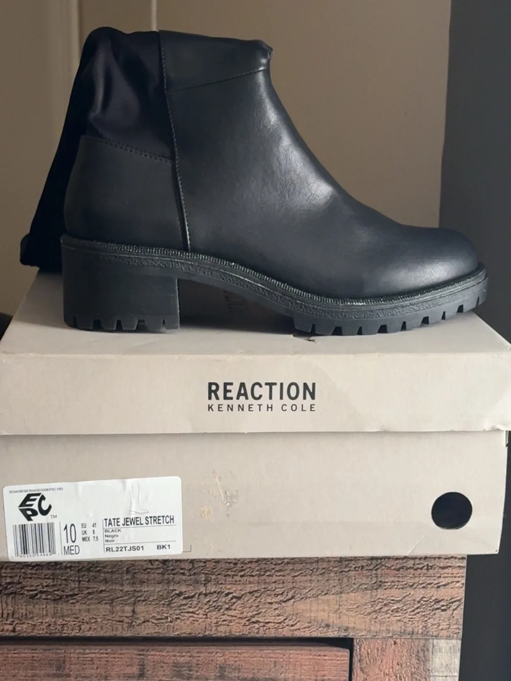 Kenneth Cole Reaction Black knee high Lug Sole Boots